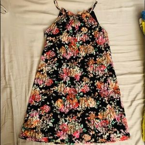 Women’s Emma & Michele A line lace floral dress in size medium.